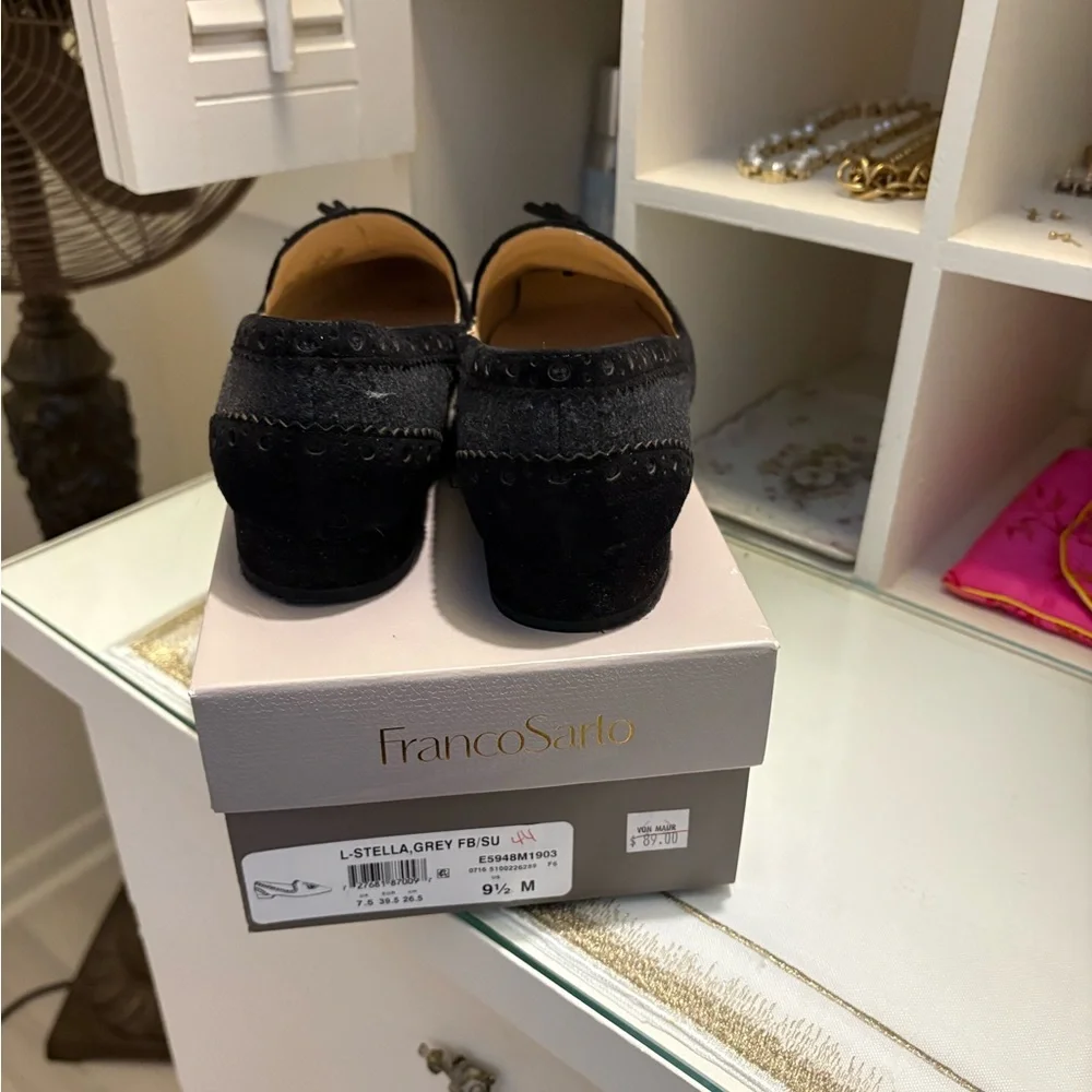 Franco Sarto Gray Loafers with Tassels - Picture 5 of 7